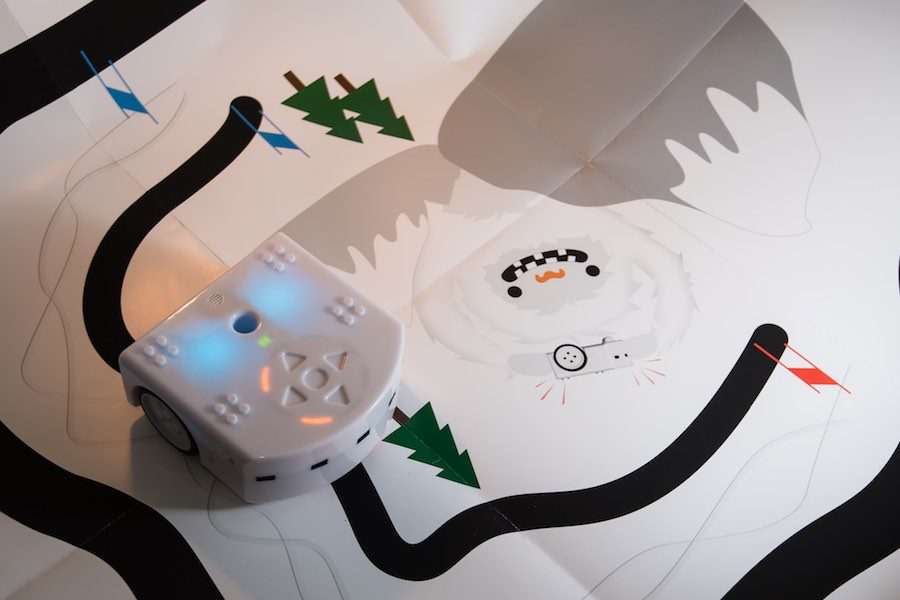 Langage et robotique avec le robot Thymio en éducation prioritaire